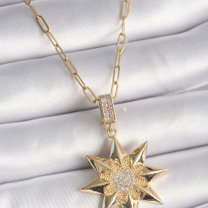 316L Çelik Gold Renk Zirkon Taşlı Kutup Yıldızı Model Kadın Kolye