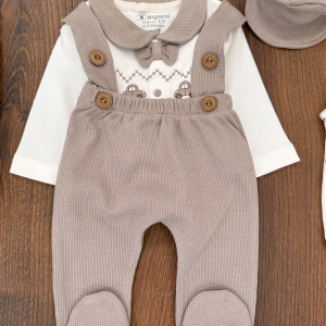 Araba Desenli Papyonlu 10 Parça Erkek Bebek Hastane Çıkışı Kutulu Kahverengi