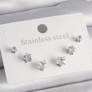 316L Çelik Gümüş Renk Zirkon Taşlı Yıldız Model Kadın Küpe Seti