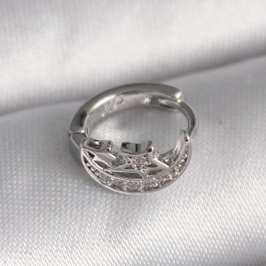 316L Çelik Gümüş Renk Zirkon Taşlı Ay Yıldız Model Tragus Piercing