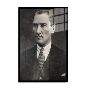 Atatürk Cam Tablo 18
