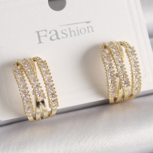 Pirinç Gold Renk Zirkon Taşlı Halka Model Kadın Küpe