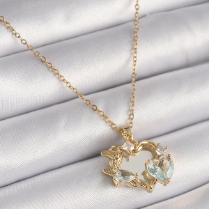 316L Çelik Gold Renk Zincir Ayna Kalp Model Zirkon Taşlı Kalp Model Kadın Kolye