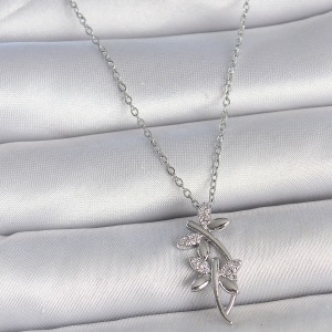 316L Çelik Gümüş Renk Zincir Zirkon Taşlı Yusufçuk Model Kadın Kolye