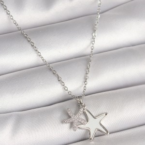 316L Çelik Gümüş Renk Zincir Zirkon Taşlı Beyaz Mineli Deniz Yıldız Model Kadın Kolye