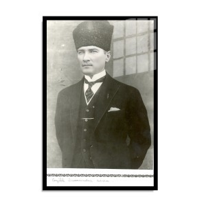 Atatürk Cam Tablo 15