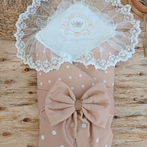 Yenidoğan Antalya Taç Nakışlı Kundaklı Trilüks Unisex 3lü Alt Açma Seti